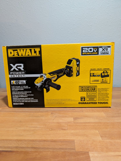 20V MAX* XR® Brushless Cordless 4-1/2 - 5 in. Small Angle Grinder with POWER DETECT™ Tool Technology Kit [DCG415W1]