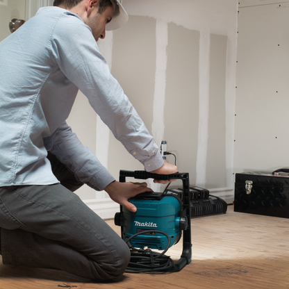 18V LXT® Lithium‑Ion Cordless/Corded 20 L.E.D. Work Light, Light Only