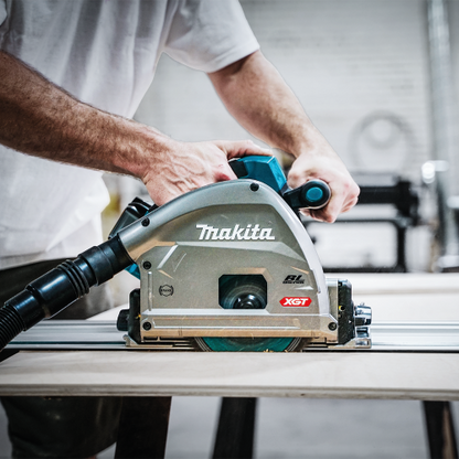 40V max XGT® Brushless Cordless 6‑1/2" Plunge Circular Saw Kit, AWS® Capable (4.0Ah)