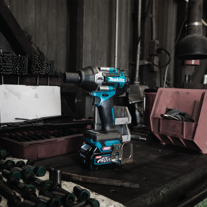 40V max XGT® Brushless Cordless 4‑Speed Mid‑Torque 1/2" Sq. Drive Impact Wrench Kit w/ Detent Anvil (2.5Ah)