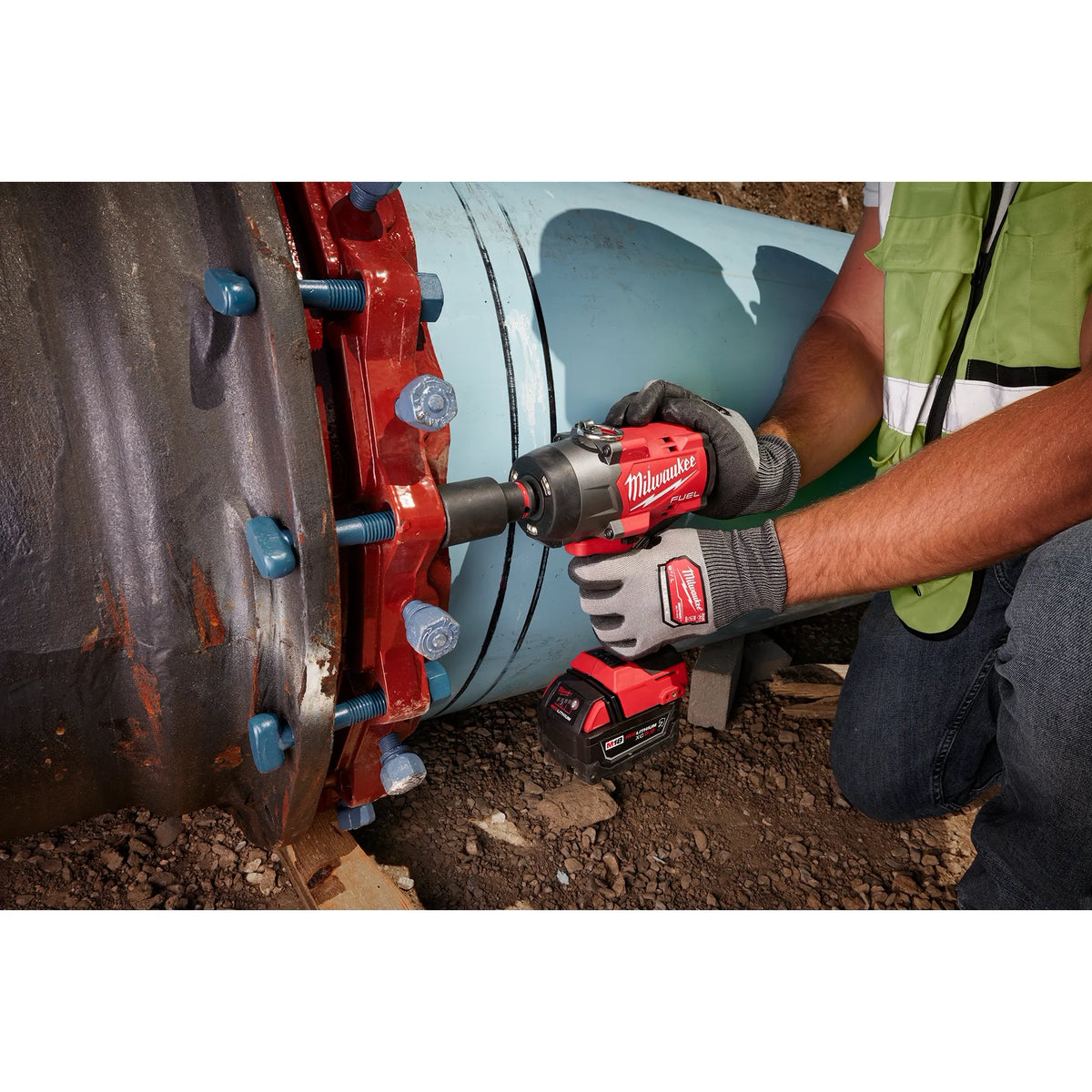 M18 FUEL 1/2" High Torque Impact Wrench w/ Pin Detent 2966-20